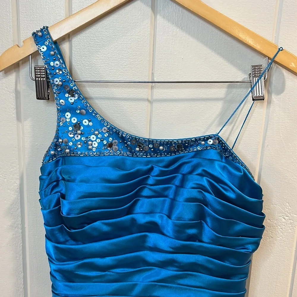 Adrianna Papell Sequin Dress Vivid Blue - Picture 3 of 8